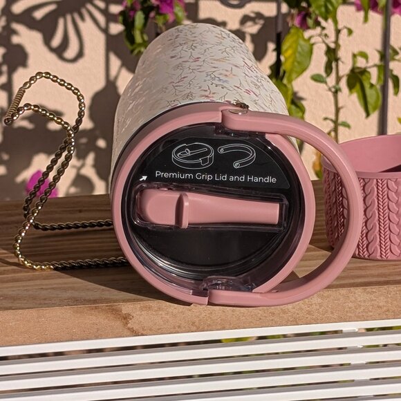 🌸 LIMITED EDITION HydroJug 40oz Sport, WILDFLOWER + Custom Boot - Picture 6 of 7